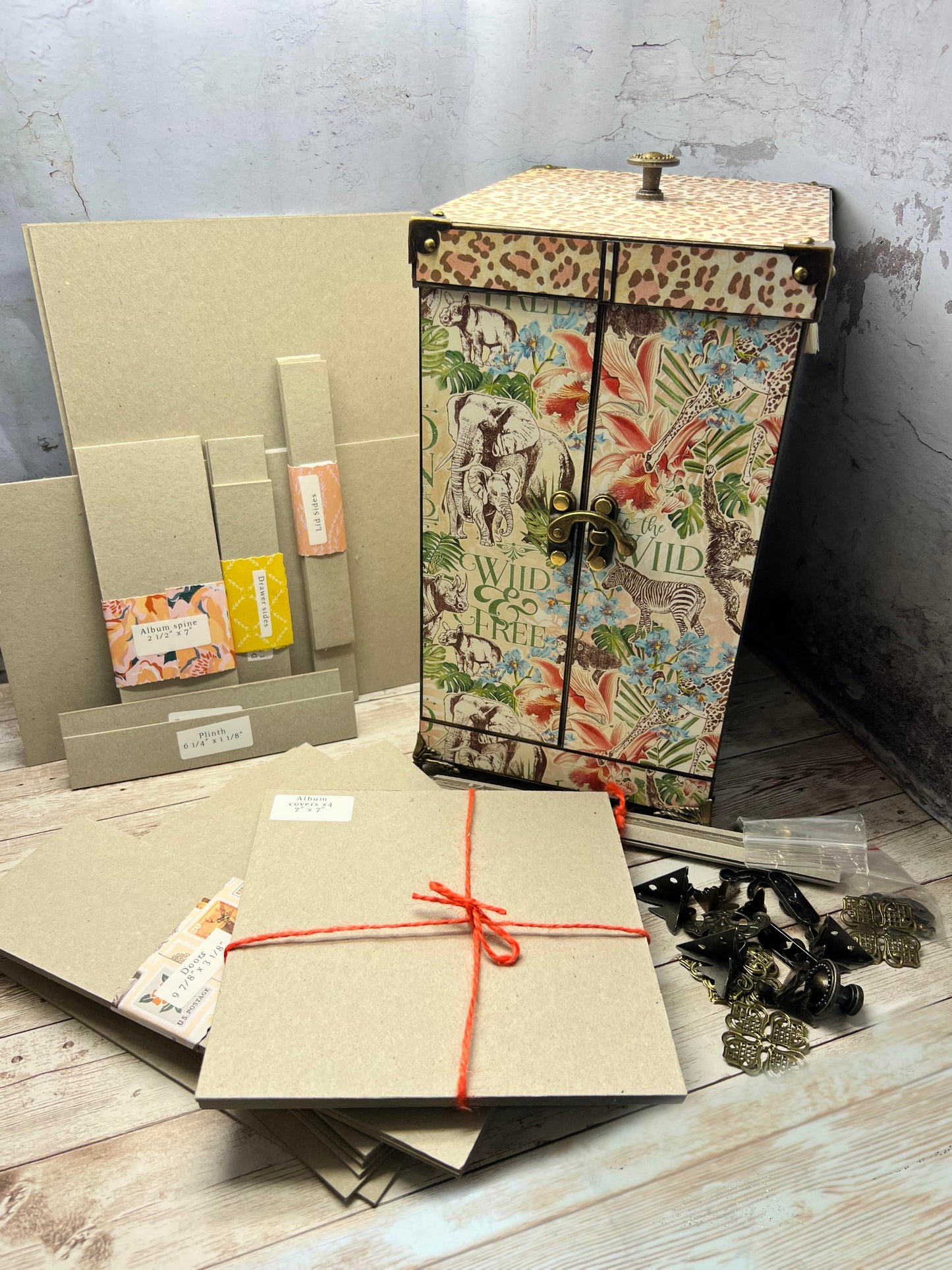 Wardrobe and Albums Kit